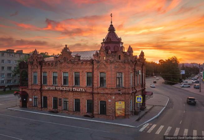 Историческое здание в Бийске